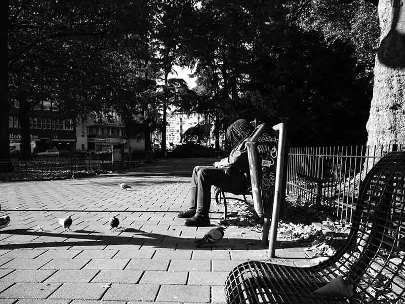 Viajes y fotos. Plaza en amsterdam, buscando hoteles.